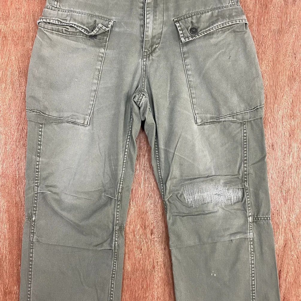 Avirex DLL Avirex faded Ripped Multipocket Cargo bush Pants #c789 Size US 31 - 19 Thumbnail