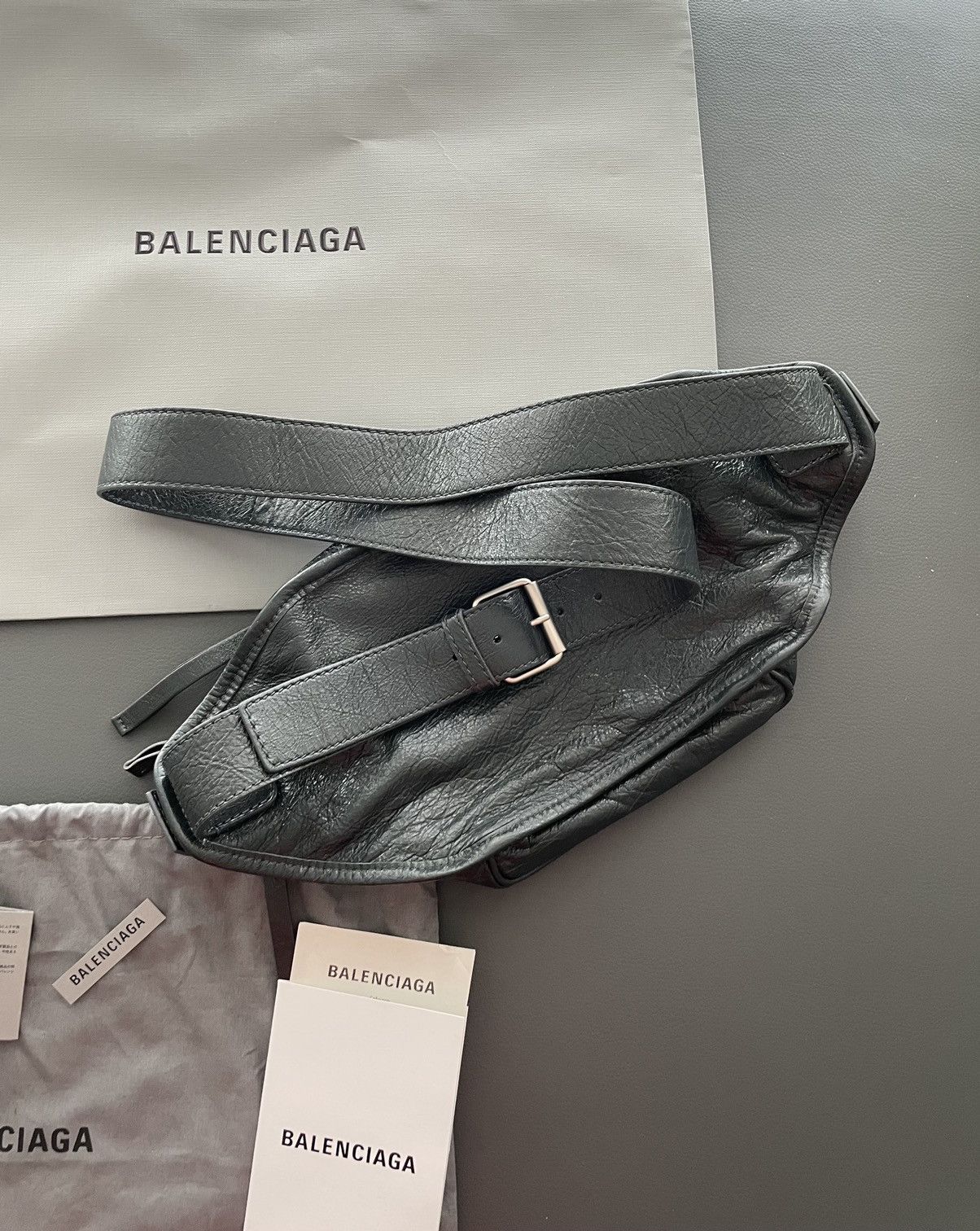 Balenciaga Rare Limited Edition Sold Out Leather Bum Bely Bag Size ONE SIZE - 4 Thumbnail
