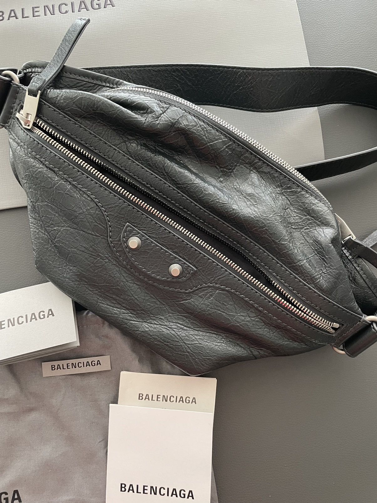 Balenciaga Rare Limited Edition Sold Out Leather Bum Bely Bag Size ONE SIZE - 13 Thumbnail