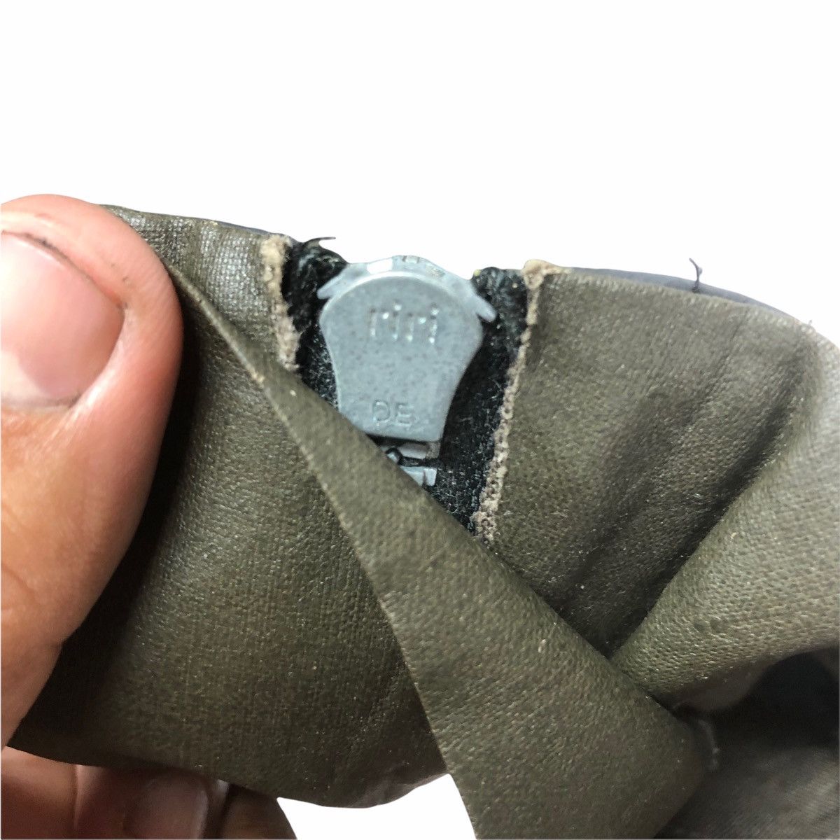 Balenciaga BALENCIAGA MADE IN ITALY Size US L / EU 52-54 / 3 - 11 Thumbnail