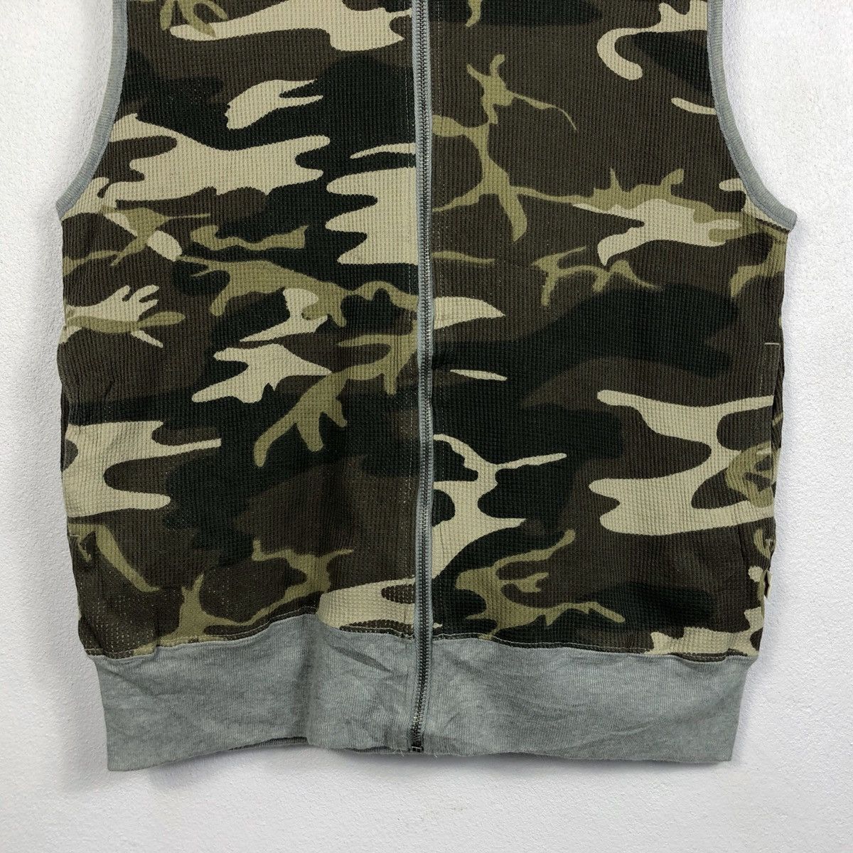 Dickies Rare Vintage Dickies Reversible Camo Sleeveless Hoodies Size US M / EU 48-50 / 2 - 3 Thumbnail
