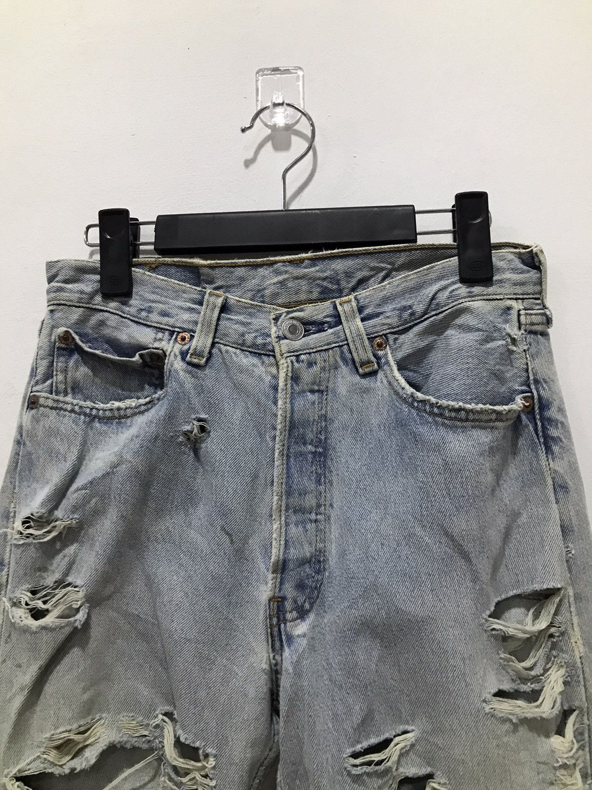 Levi's Vtg distressed Levis 501 button 552 USA DENIM Size US 28 / EU 44 - 3 Thumbnail