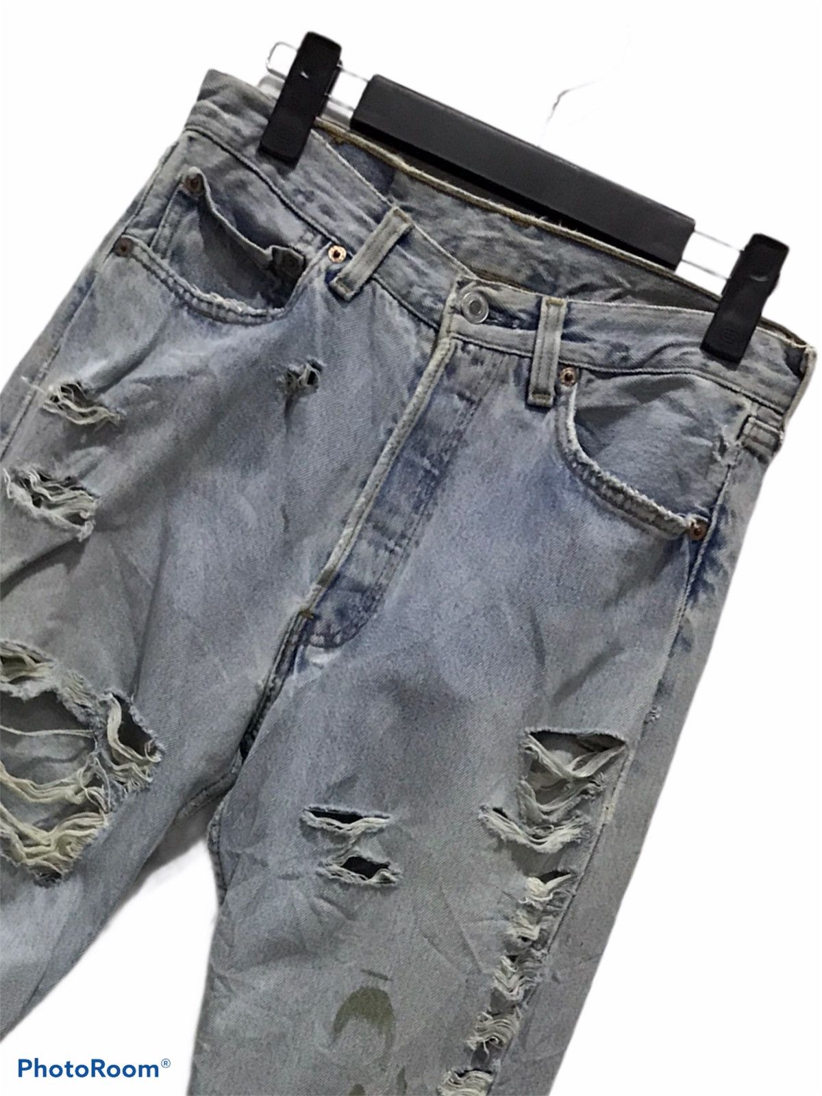 Levi's Vtg distressed Levis 501 button 552 USA DENIM Size US 28 / EU 44 - 2 Thumbnail