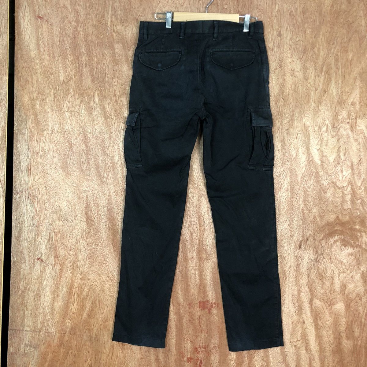 Japanese Brand DL Uniqlo Black Multipocket Cargo Pants #1763 Size US 29 - 8 Thumbnail
