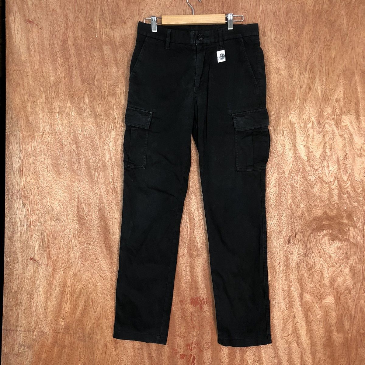 image of Vintage Dl Uniqlo Black Multipocket Cargo Pants 1763, Men's (Size 30)