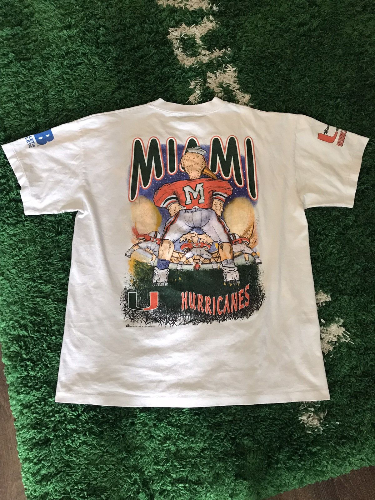 Vintage Vintage 90s Bulletin AOP Miami Hurricanes tee Size US XL / EU 56 / 4 - 4 Thumbnail