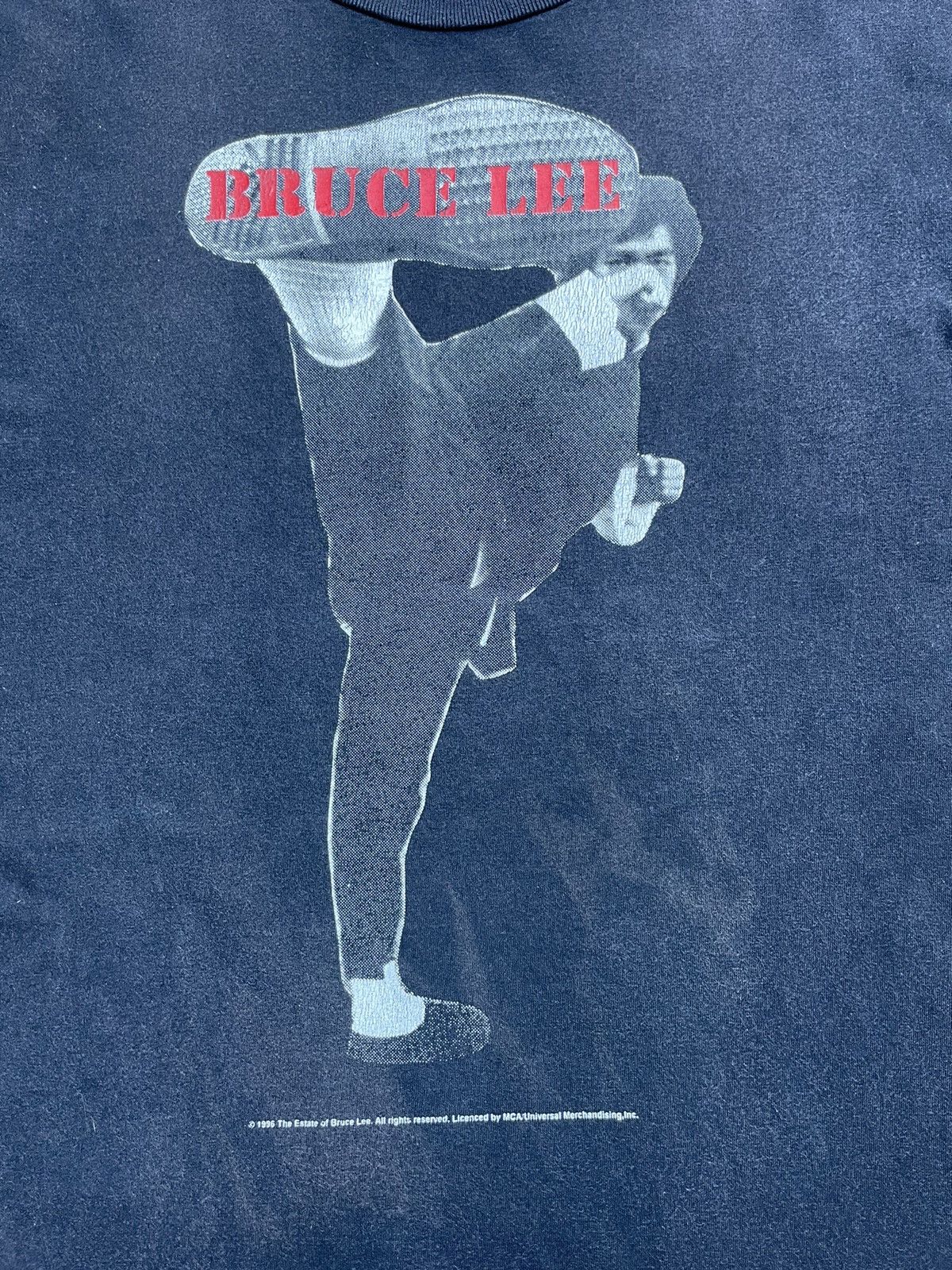 Vintage Vintage 1996 Bruce Lee By Mosquitohead Tshirt Size US L / EU 52-54 / 3 - 10 Thumbnail