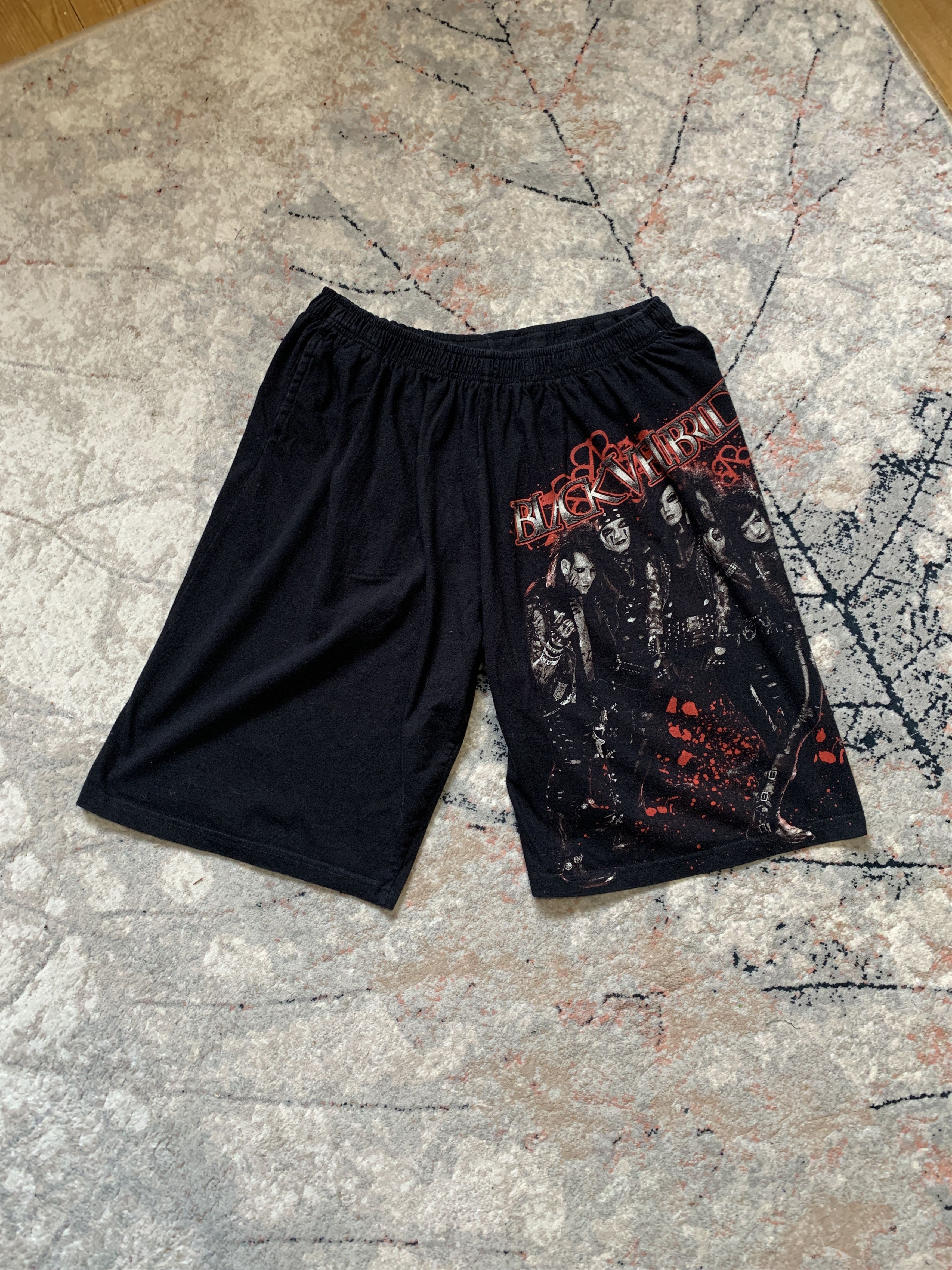 Band Tees Vintage BLACK VEILBRIDES Shorts Size US 36 / EU 52 - 1 Thumbnail