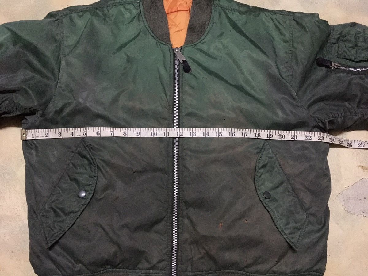 Vintage Vintage USAF Distressed Bomber Style Jacket Size US L / EU 52-54 / 3 - 11 Thumbnail