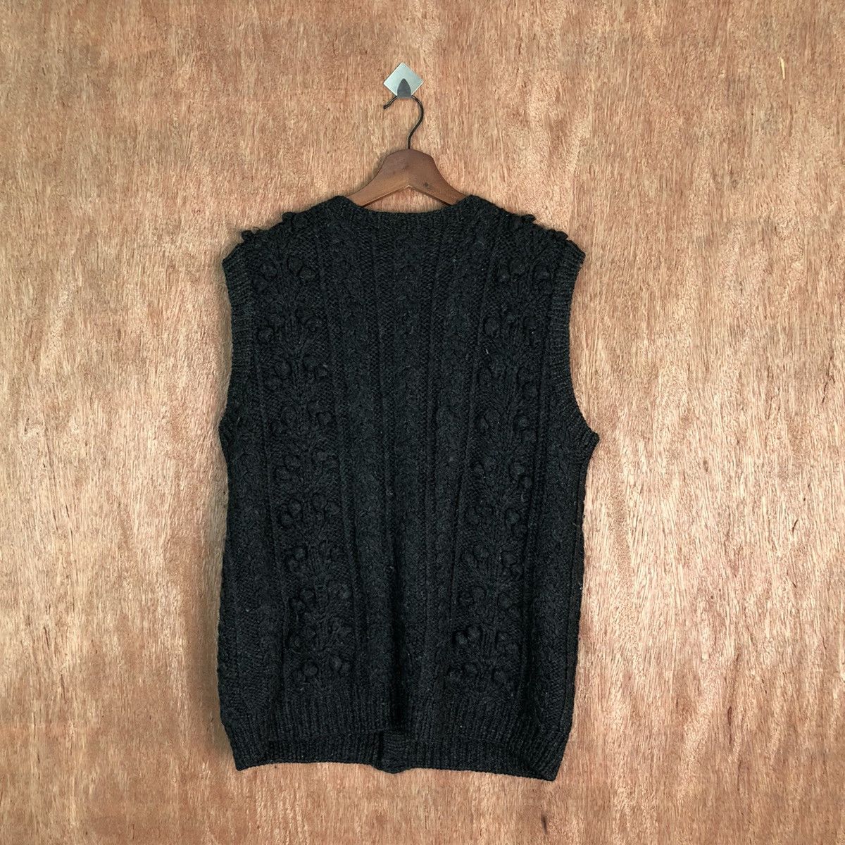Aran Isles Knitwear Japanese Aran Cable Knit Sweater Vest – Black Button Up #310 Size M / US 6-8 / IT 42-44 - 4 Thumbnail
