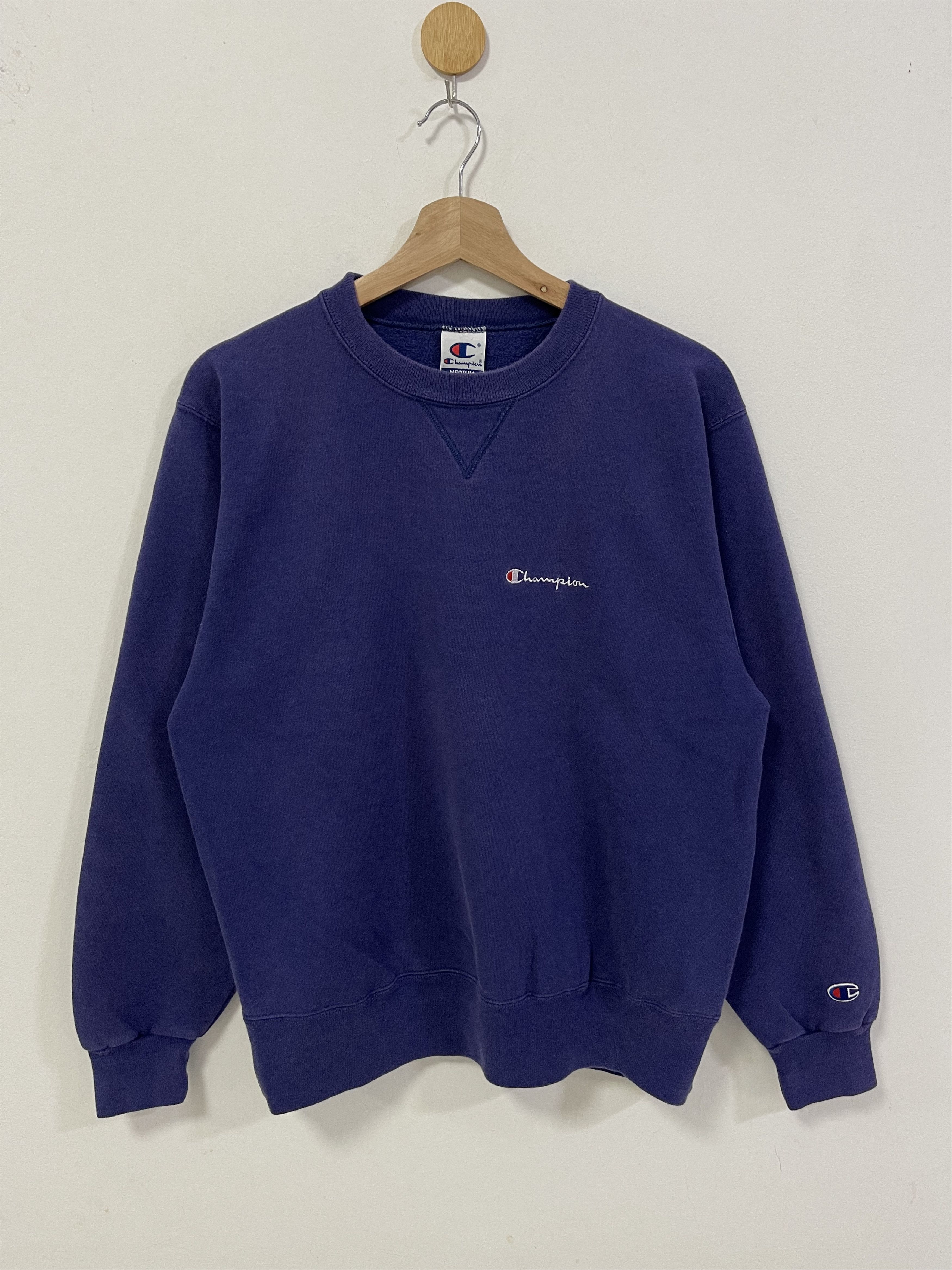 Champion Vintage ChampionScript Mini Logo Embroidery Sweatshirt Size US S / EU 44-46 / 1 - 1 Thumbnail