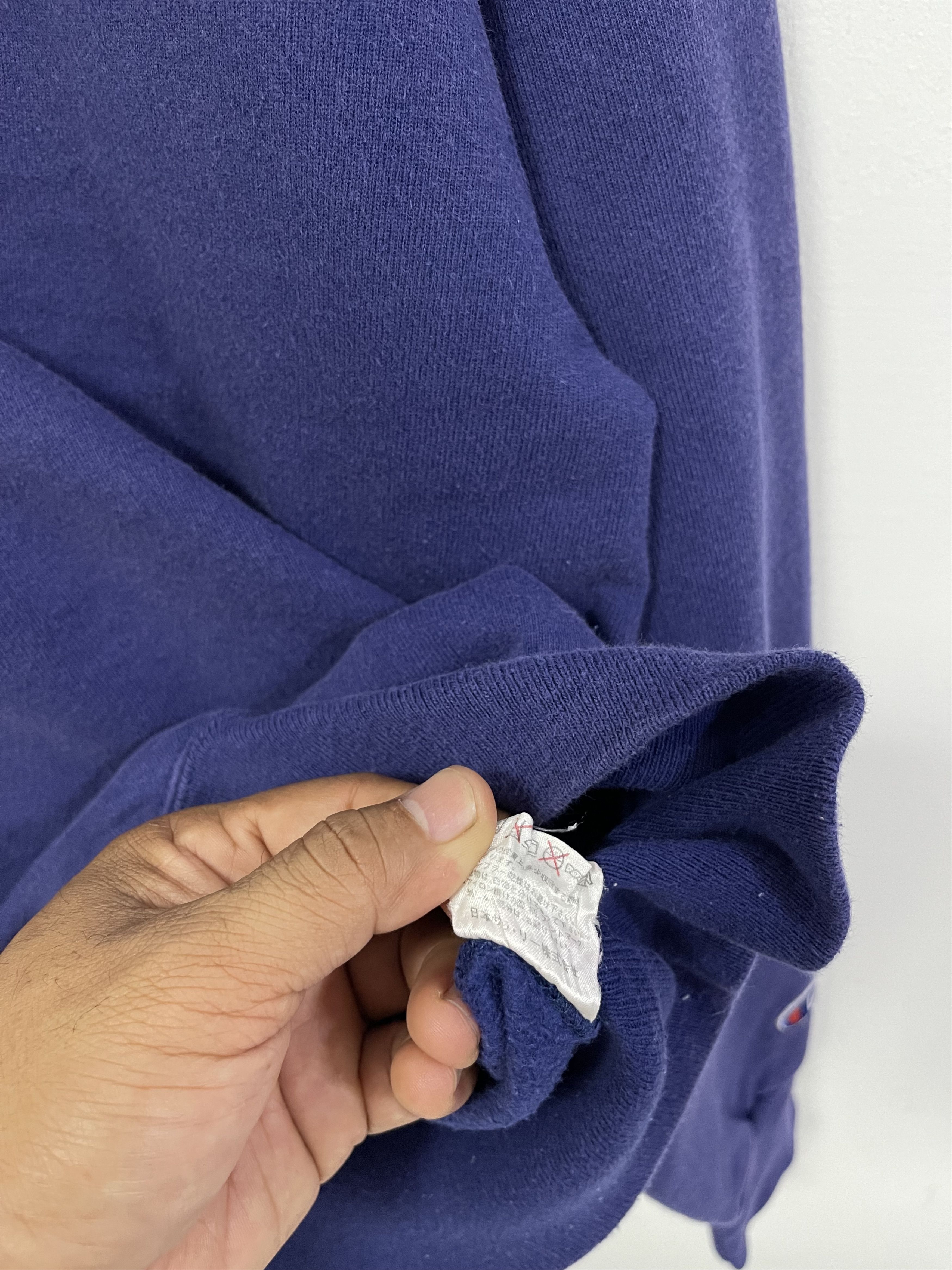 Champion Vintage ChampionScript Mini Logo Embroidery Sweatshirt Size US S / EU 44-46 / 1 - 13 Thumbnail