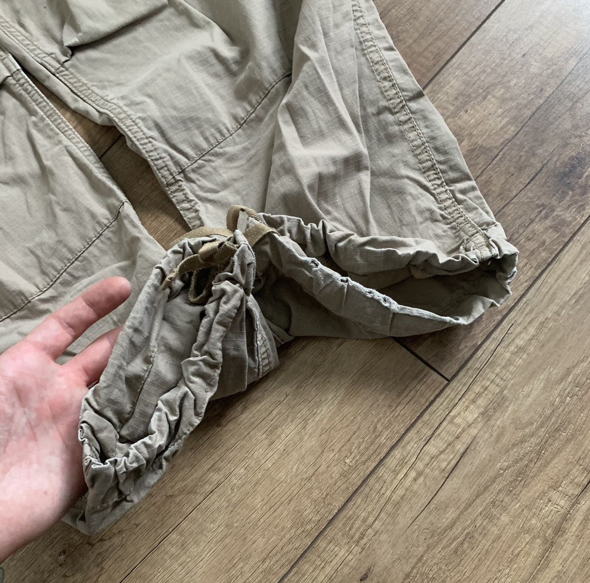 Carhartt Vintage Carhartt Distressed Beige Sand Cargo Work Pants Size US 36 / EU 52 - 7 Thumbnail