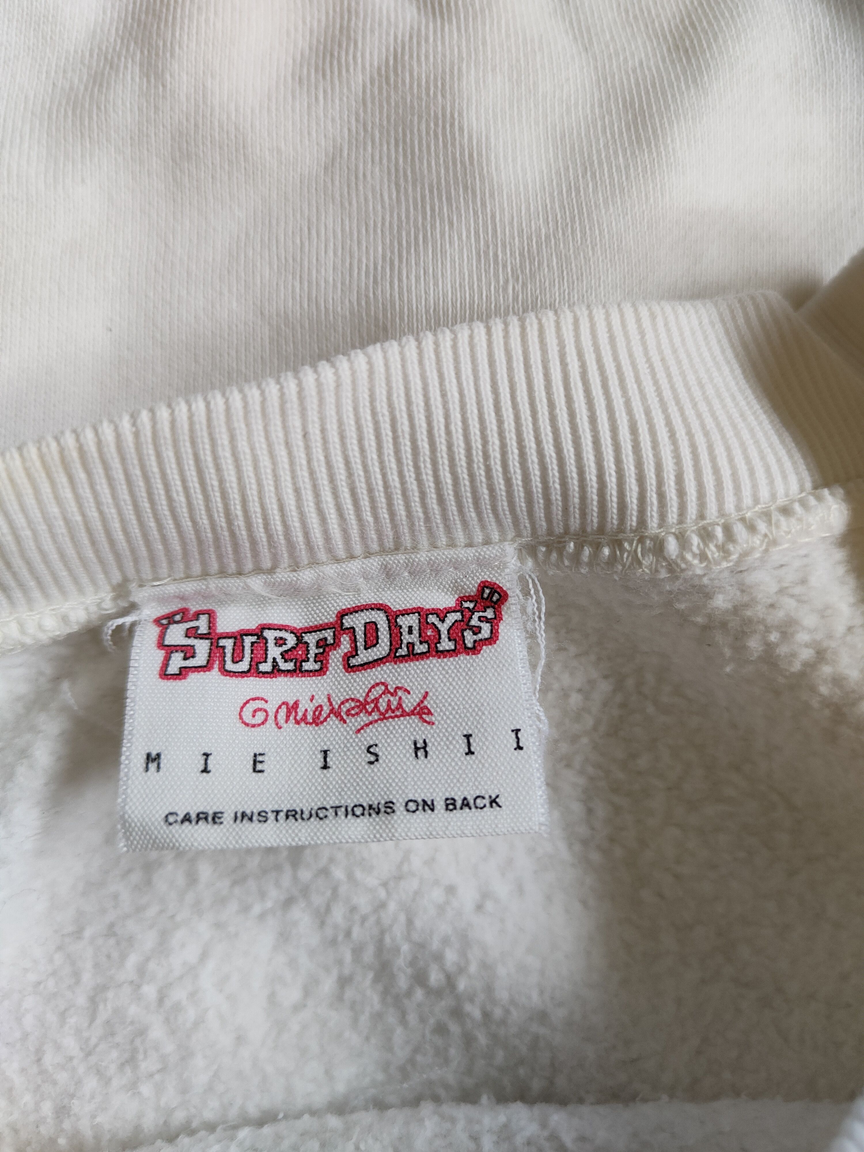 Japanese Brand Surf Days White Sweatshirt vintage #S668 Size US L / EU 52-54 / 3 - 14 Thumbnail
