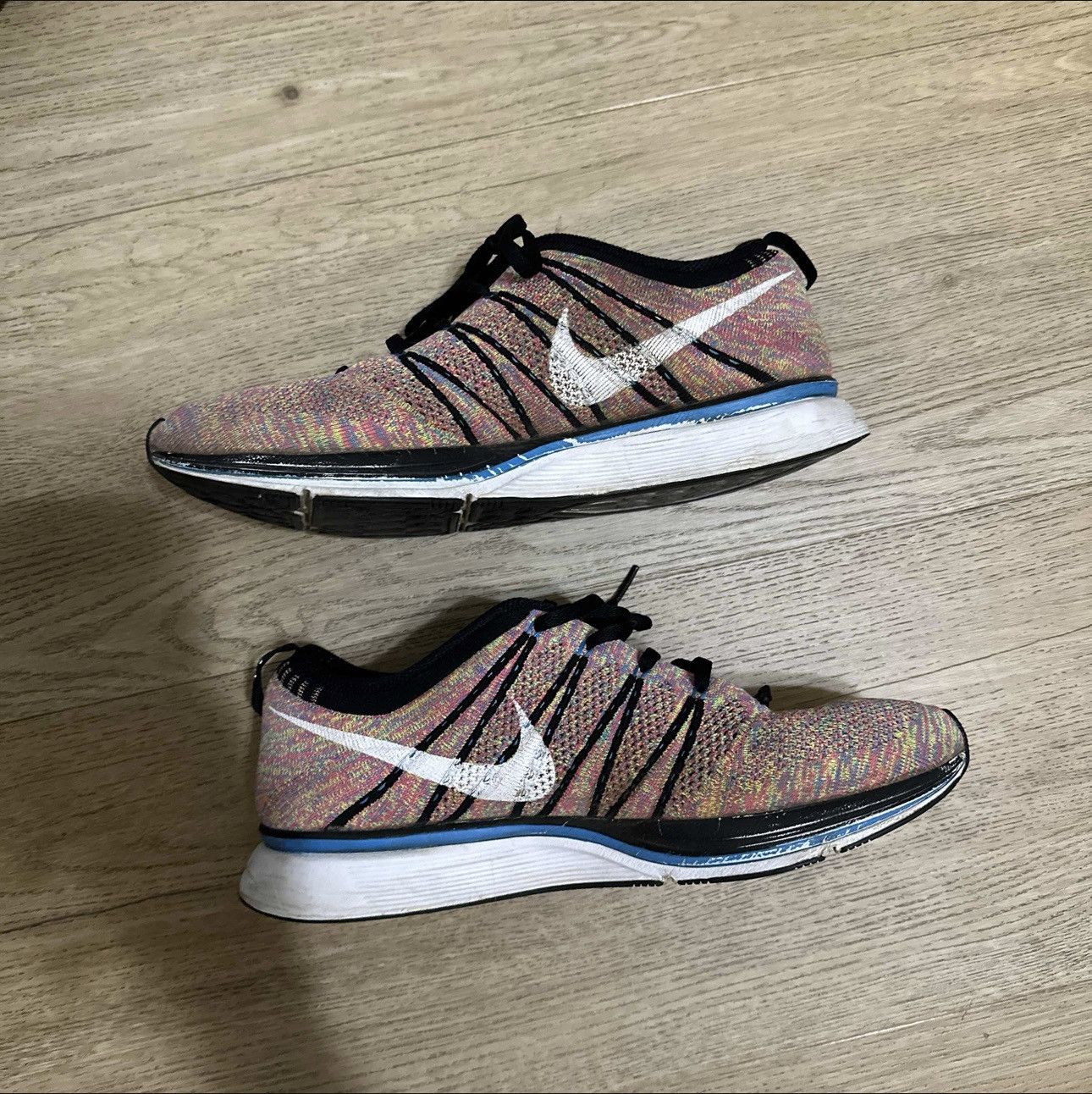 Nike Nike Flyknit Trainer size 11 Size US 11 / EU 44 - 2 Thumbnail