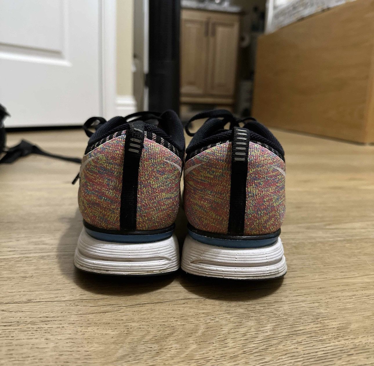 Nike Nike Flyknit Trainer size 11 Size US 11 / EU 44 - 4 Thumbnail