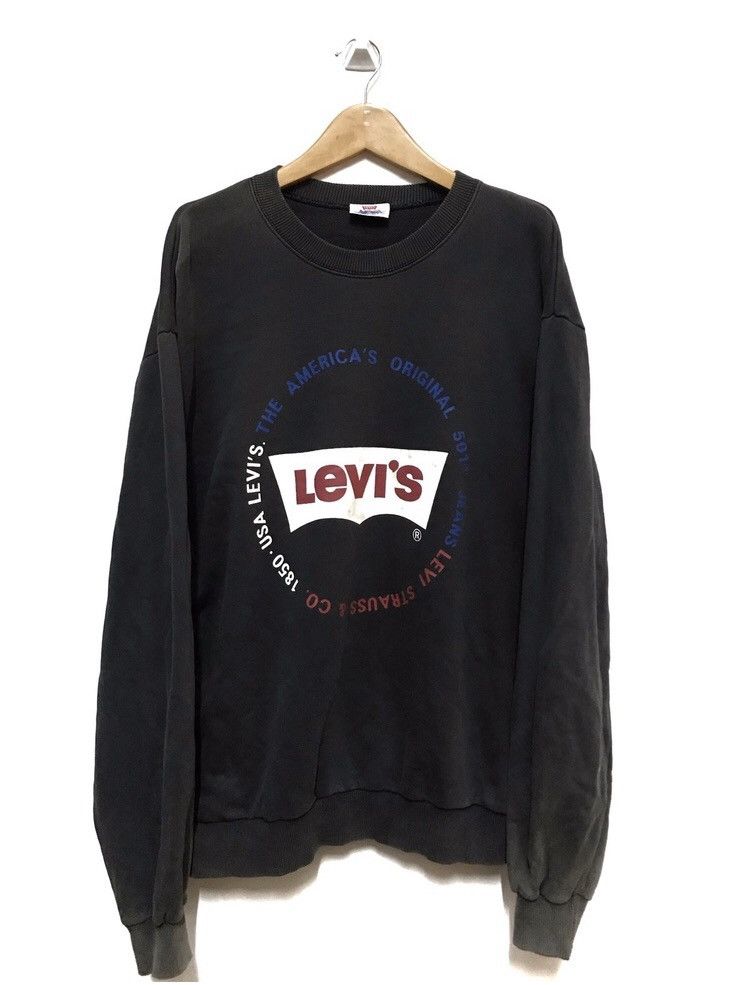 Levi's 🔥need gone today🔥 Vtg Levi’s sweatshirt L Size US L / EU 52-54 / 3 - 1 Thumbnail