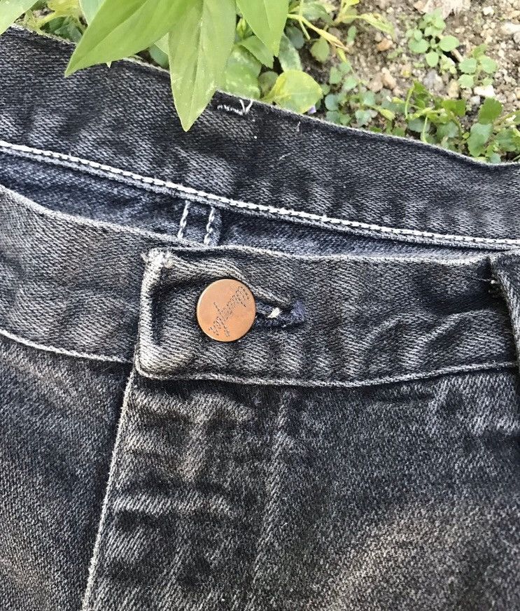 Vintage need gone today !! Vtg wrangler distressed denim jeans s35 Size US 35 - 7 Thumbnail