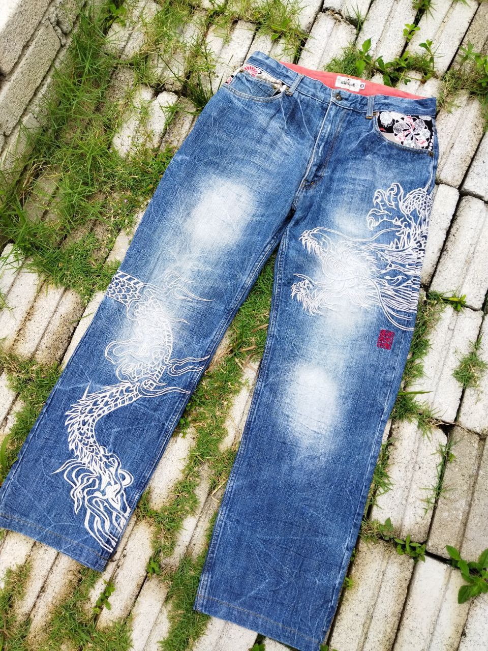 Japanese Brand Vintage Karakuri Tamashi Dragon Embroidery Sukajan Jeans Size US 34 / EU 50 - 6 Thumbnail