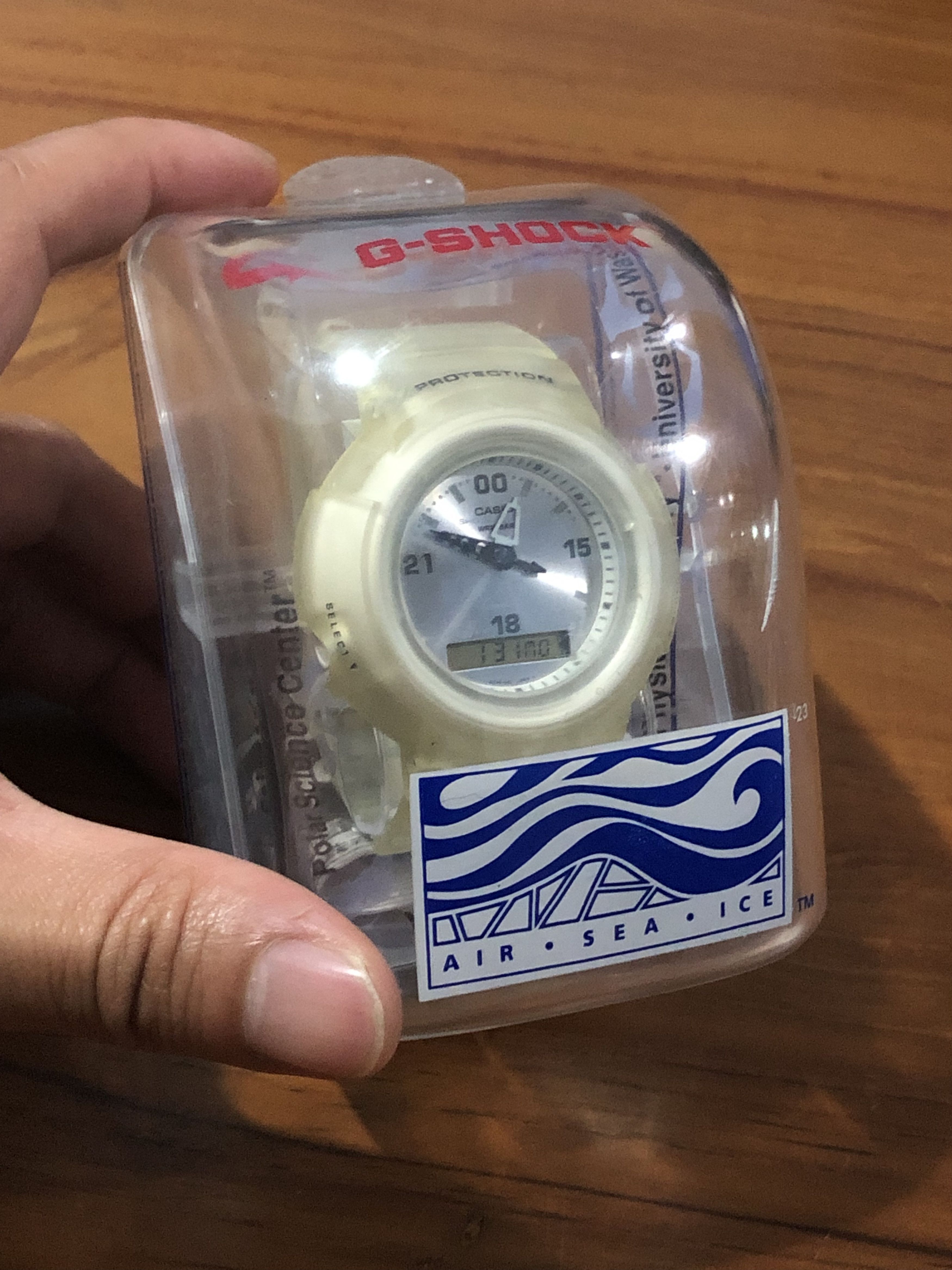 Casio RARE🔥90’S AW-500 POLAR SCIENCE CENTRE UNIV. OF WASHINGTON Size ONE SIZE - 12 Thumbnail