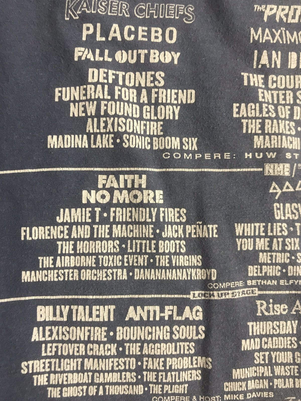 Band Tees 2009 Reading festival t-shirt Size US M / EU 48-50 / 2 - 10 Thumbnail