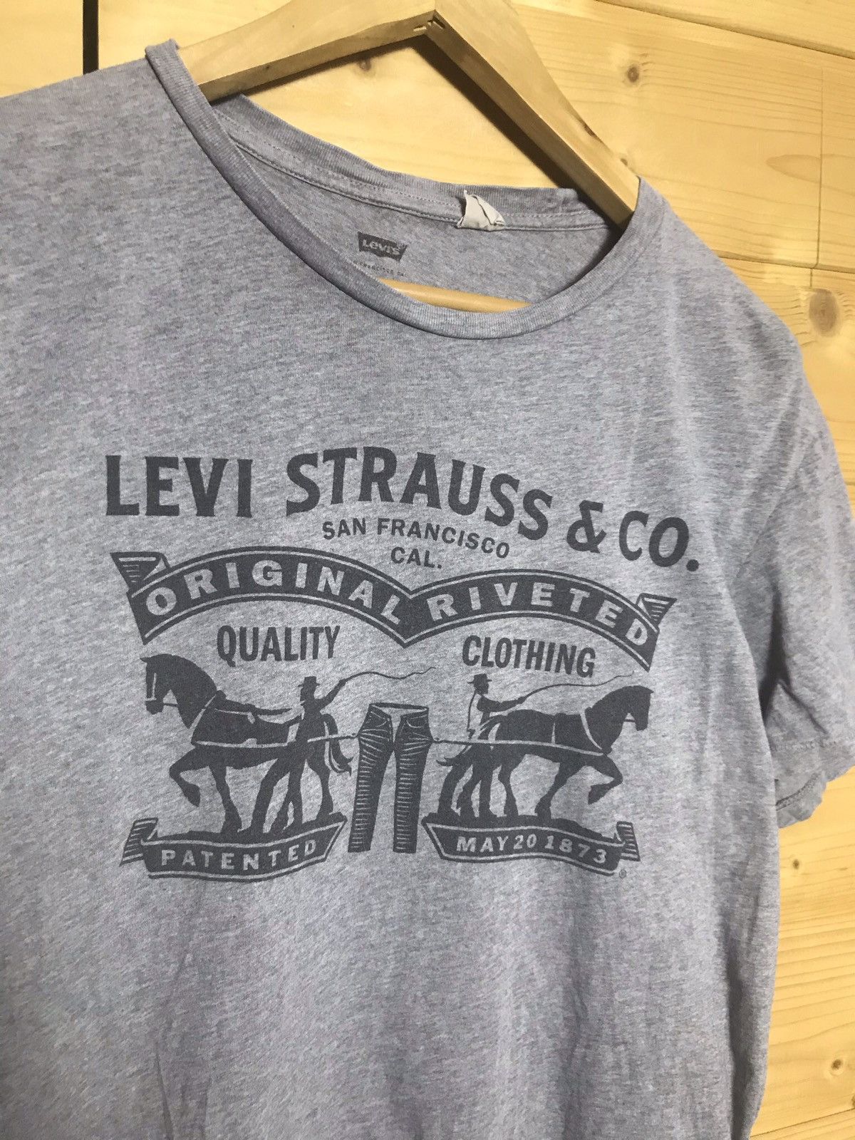 Levi's Levi’s big logo t-shirt Size US S / EU 44-46 / 1 - 1 Thumbnail
