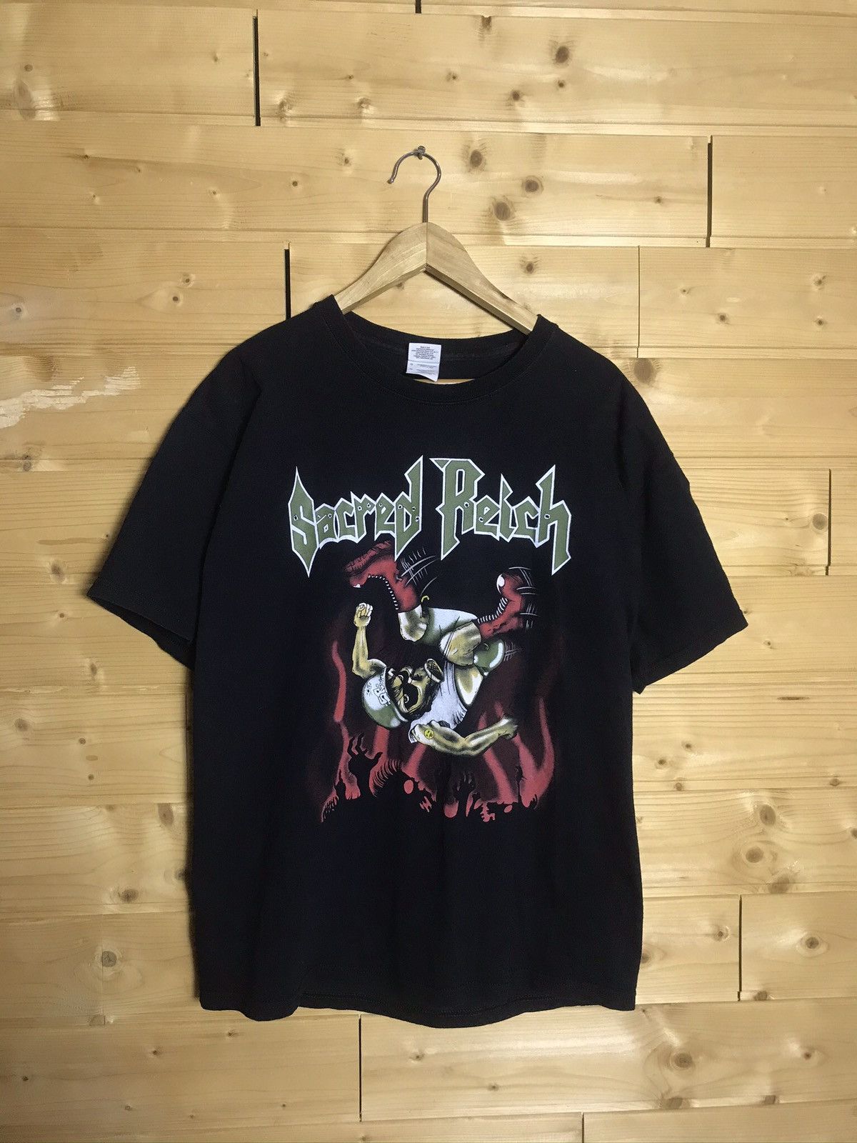 Band Tees Sacred Reich 2009 tour t-shirt Size US L / EU 52-54 / 3 - 2 Thumbnail