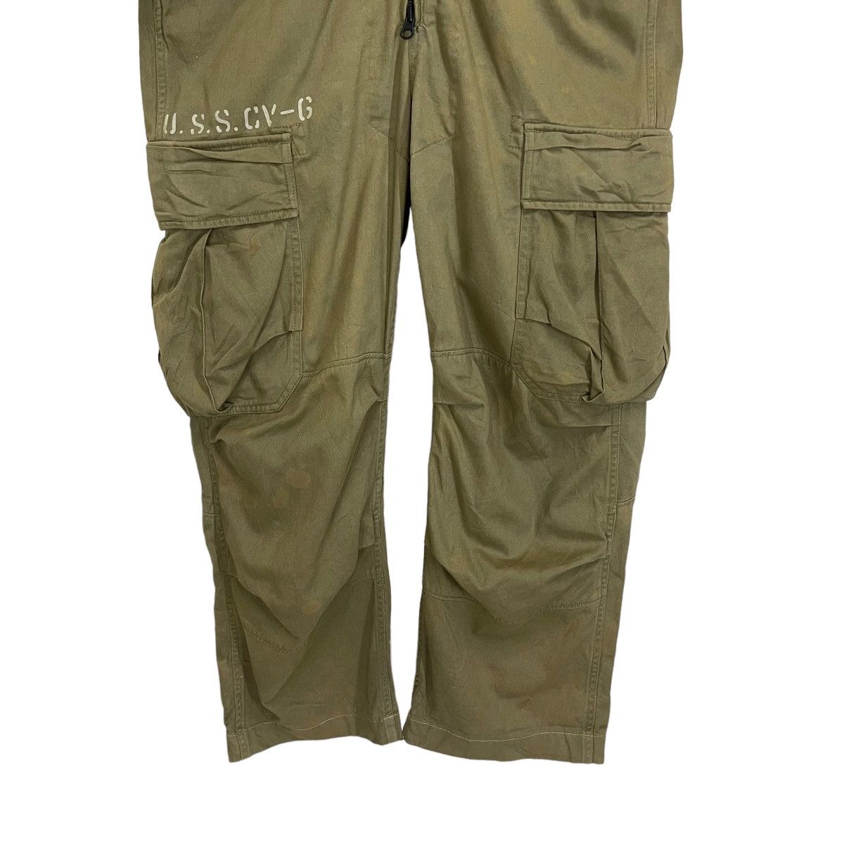 Avirex RARE💥🔥AVIREX NAVAL AIRCREW MAN COVERALL RAPPERS HIP HOP Size US 32 / EU 48 - 18 Thumbnail
