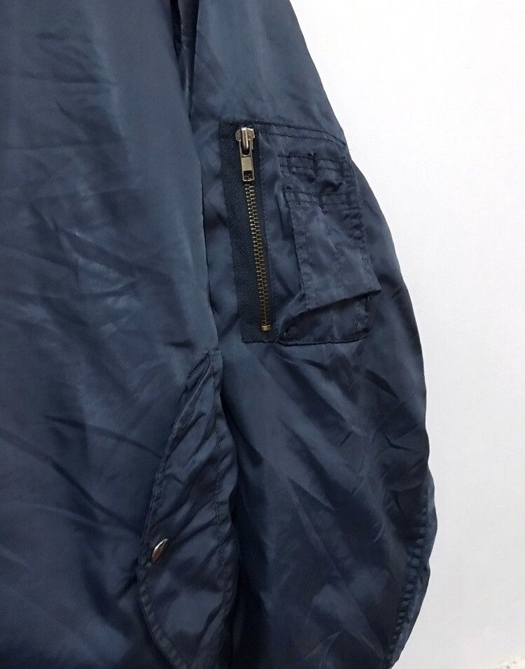 The Unbranded Brand bomber jacket Size US L / EU 52-54 / 3 - 7 Thumbnail