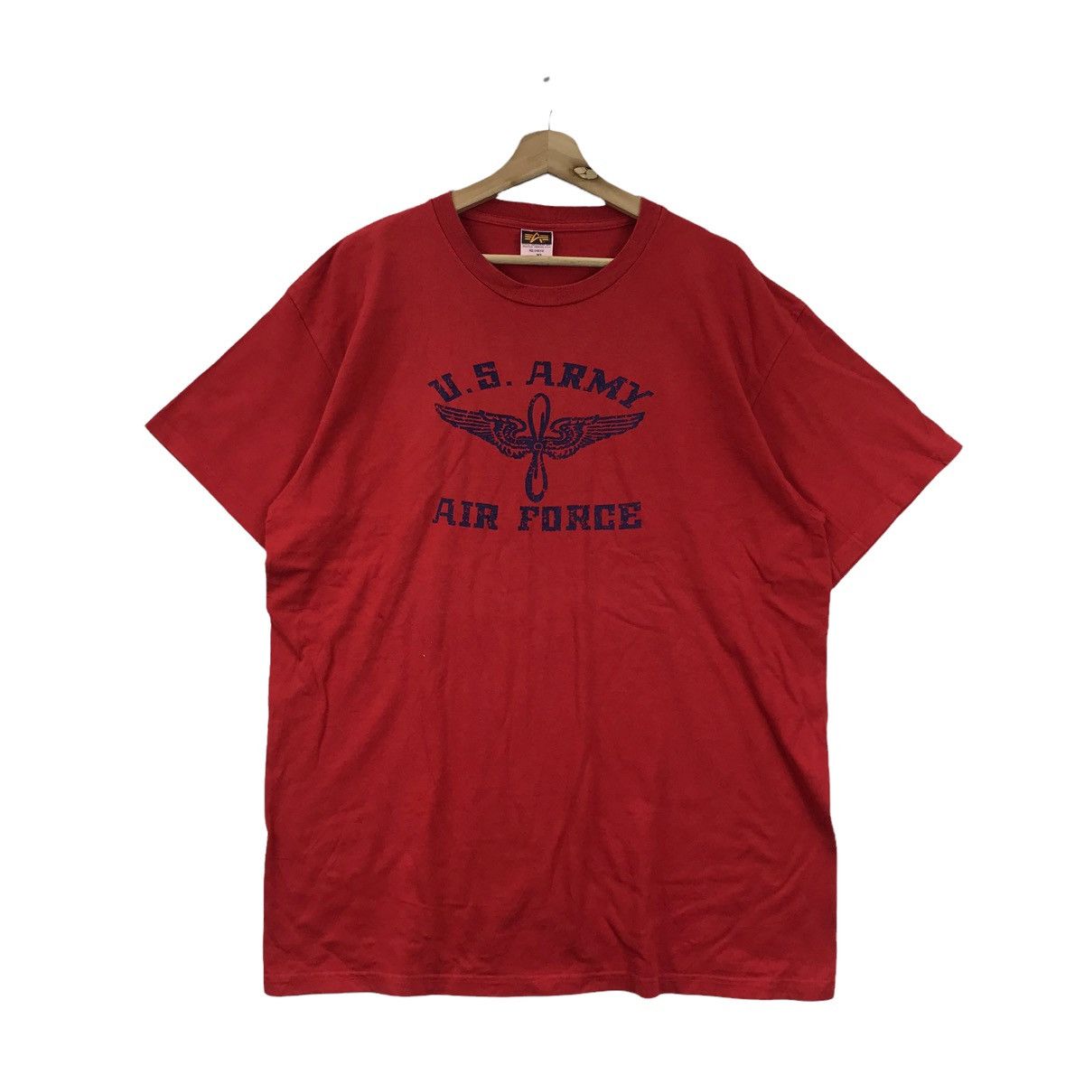 Vintage ALPHA INDUSTRIES USA Us Army Air Force Red T shirt - Main Image