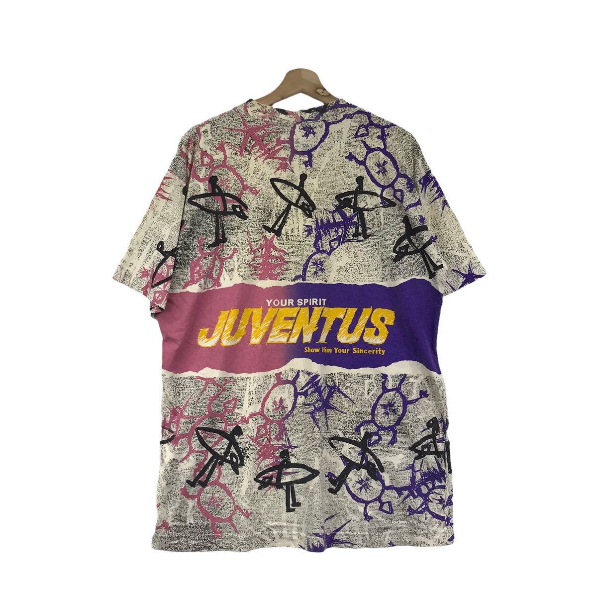 Vintage Vintage 90s JUVENTUS Over Print Surf Football Club Tshirt Size US M / EU 48-50 / 2 - 7 Thumbnail