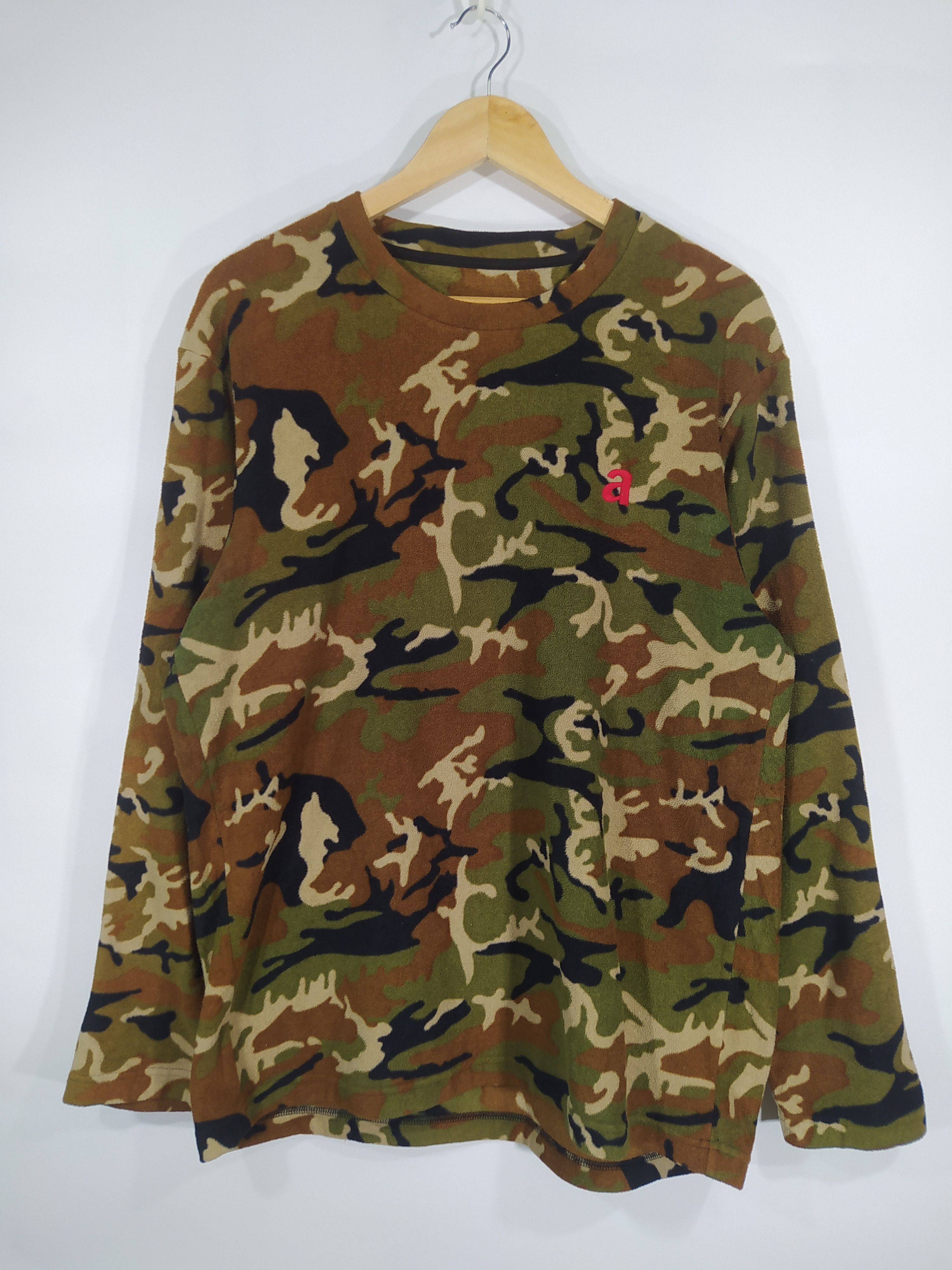 Andy Warhol × Uniqlo 🔥BEST OFFER🔥 Andy Warhol Uniqlo Camo Fleece Size US XL / EU 56 / 4 - 1 Thumbnail