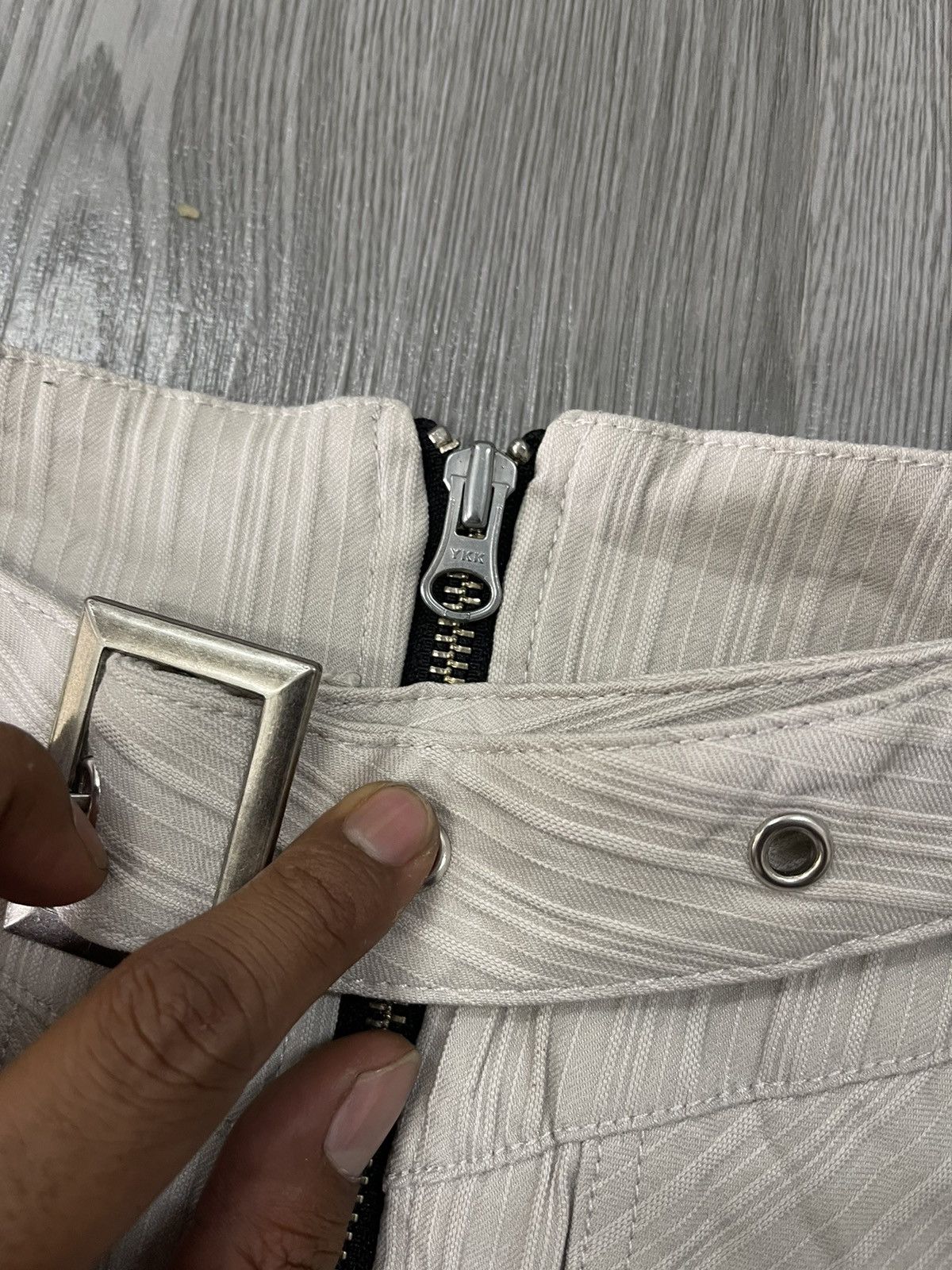 Japanese Brand × Seditionaries Odds On Japan Pleated Punker Bondage Belted Skirt Size 26" / US 2 / IT 38 - 4 Thumbnail