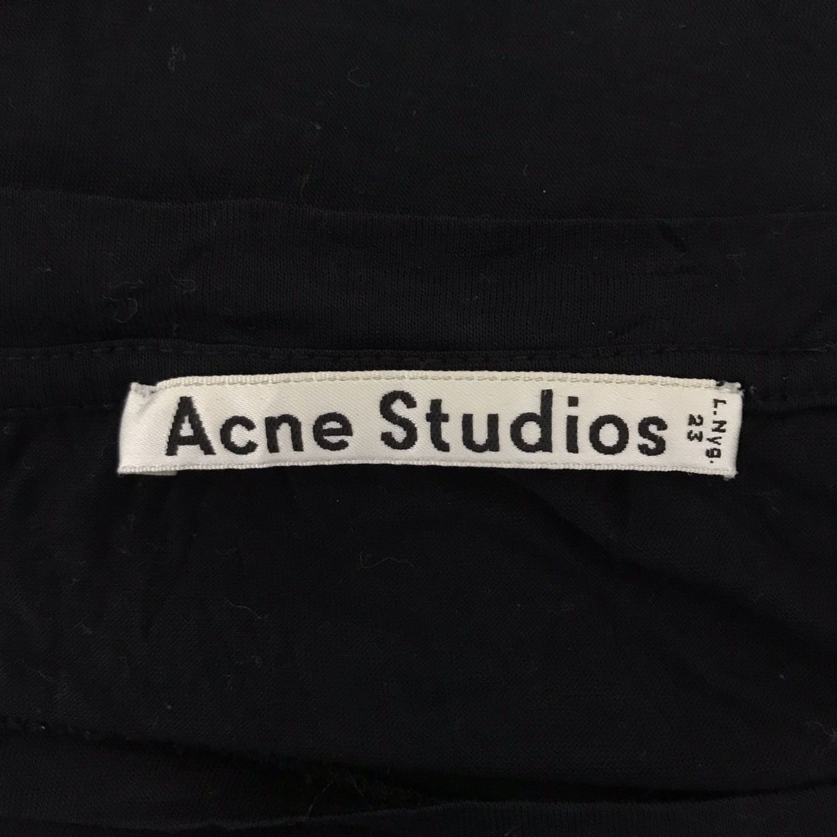 ACNE STUDIOS Sweden Designer Crop Top Black T shirt