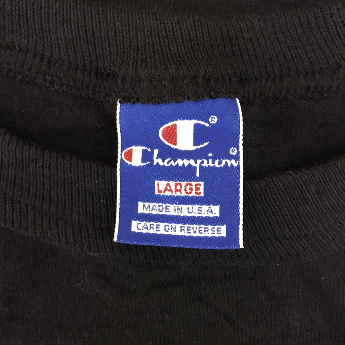 Champion Vintage CHAMPION USA Script Embroidered Black T shirt Size US L / EU 52-54 / 3 - 4 Thumbnail