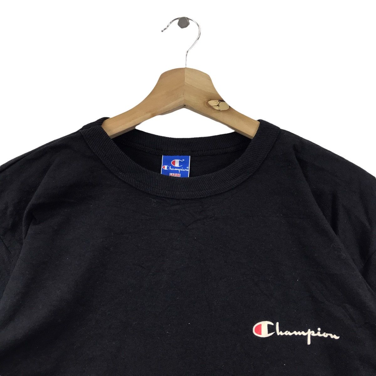Champion Vintage CHAMPION USA Script Embroidered Black T shirt Size US L / EU 52-54 / 3 - 2 Thumbnail