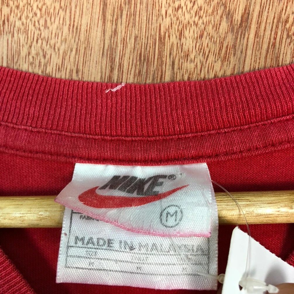 Nike DLL Nike big logo faded red vintage tee #1435 Size US L / EU 52-54 / 3 - 6 Thumbnail