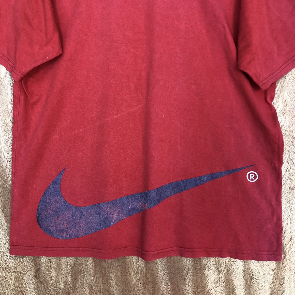 Nike DLL Nike big logo faded red vintage tee #1435 Size US L / EU 52-54 / 3 - 4 Thumbnail