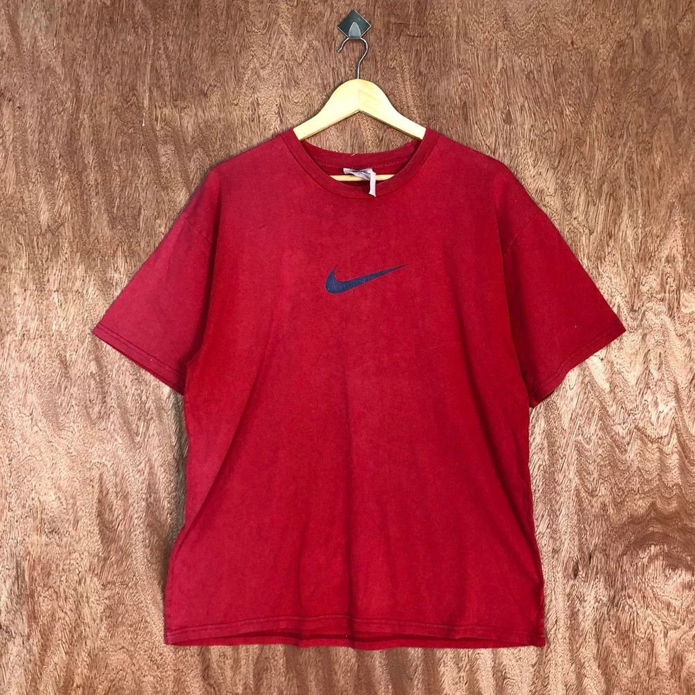 Nike DLL Nike big logo faded red vintage tee #1435 Size US L / EU 52-54 / 3 - 13 Thumbnail
