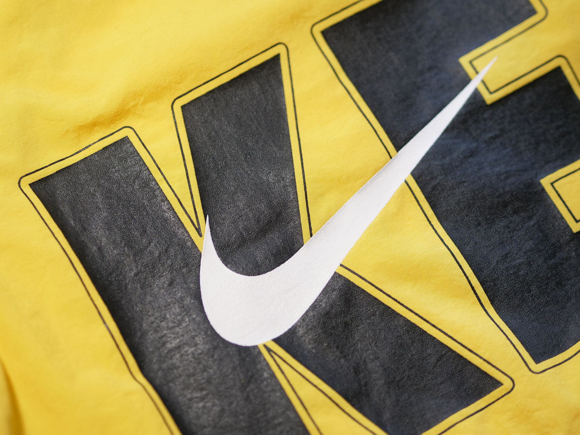 Nike Nike vintage nylon shorts Size US 30 / EU 46 - 6 Thumbnail