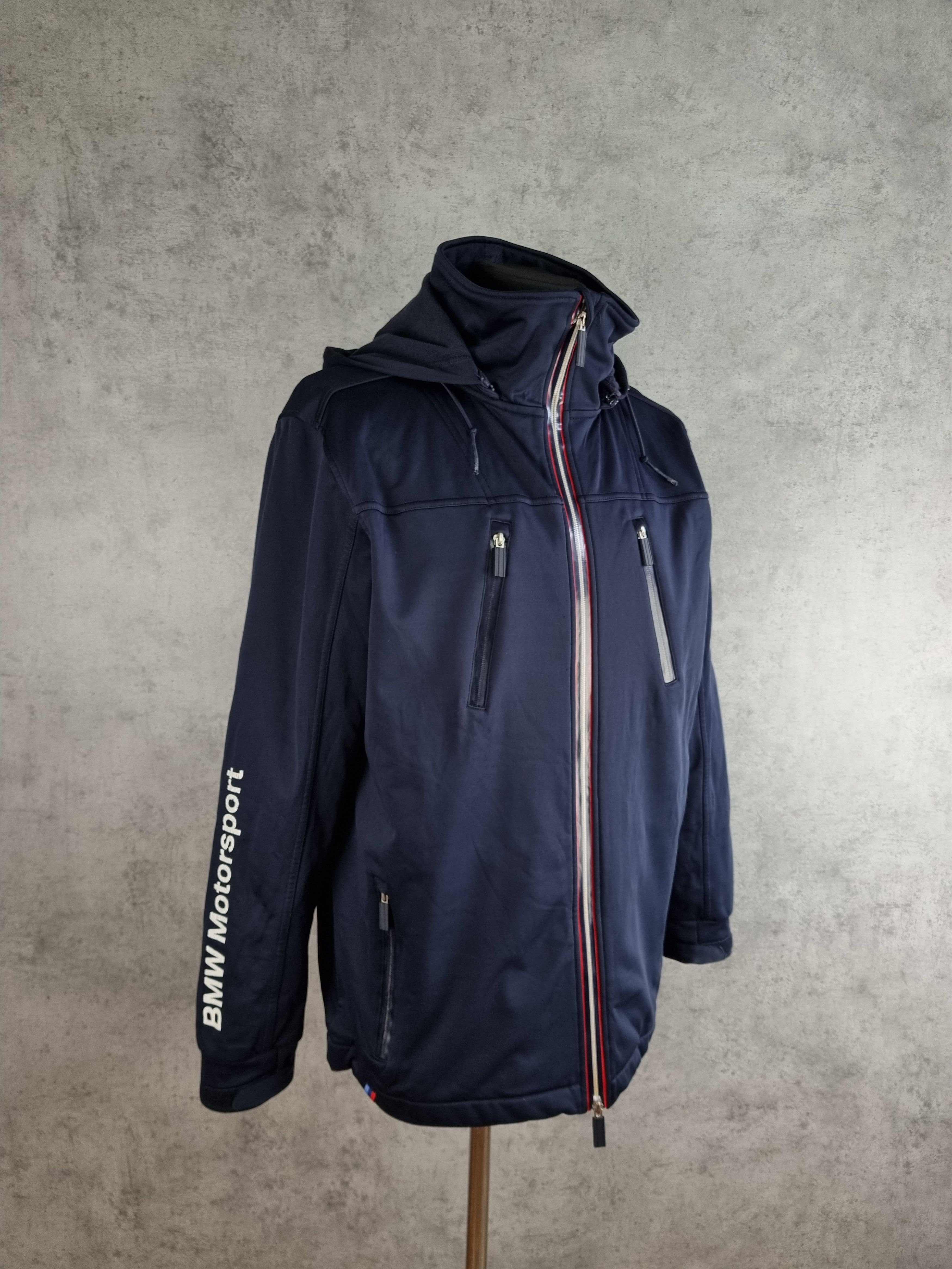 BMW × Formula 1 BMW Motorsport Soft shell Hooded Light Jacket Size US L / EU 52-54 / 3 - 4 Thumbnail