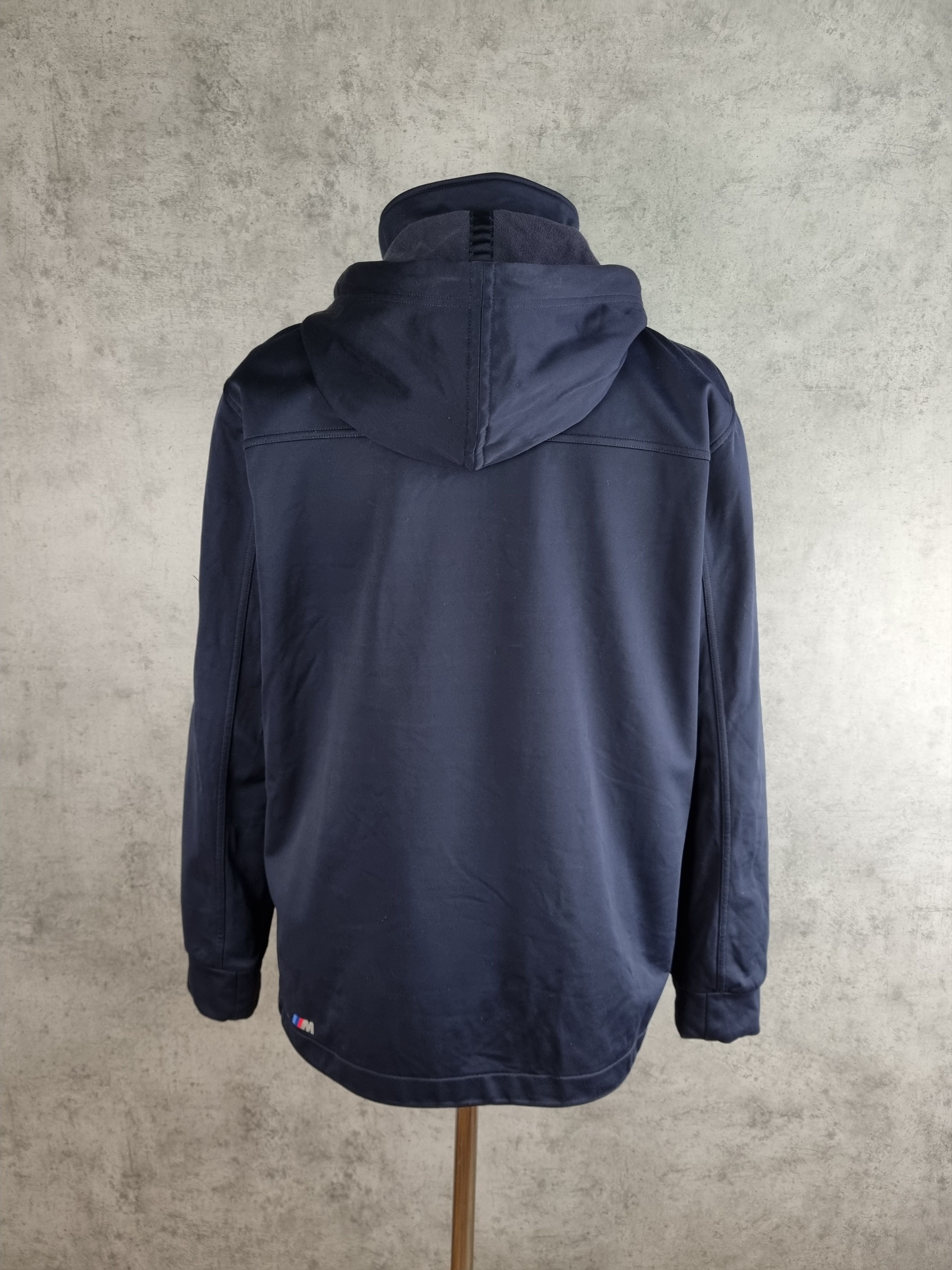 BMW × Formula 1 BMW Motorsport Soft shell Hooded Light Jacket Size US L / EU 52-54 / 3 - 7 Thumbnail