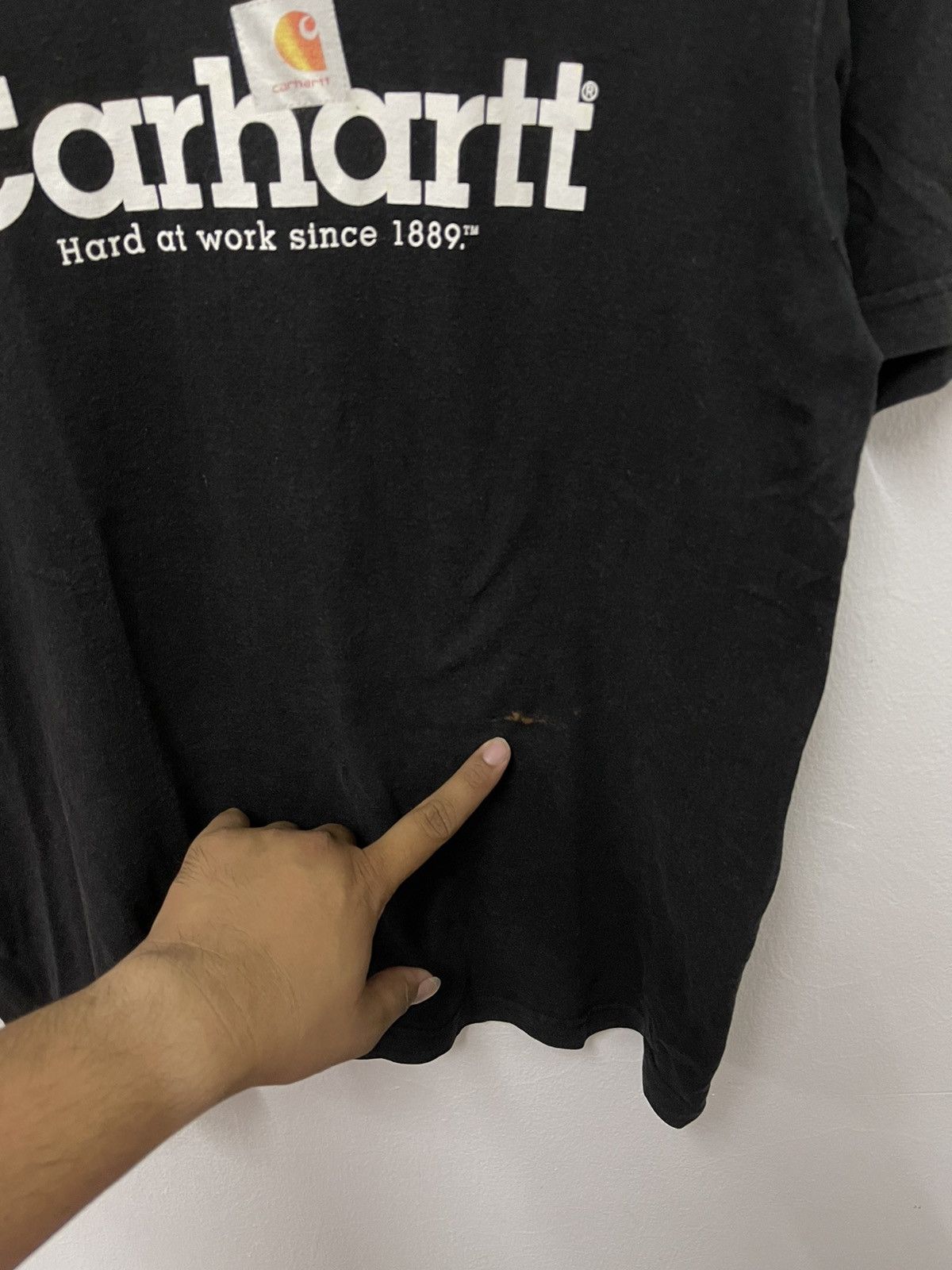 Carhartt × Japanese Brand × Vintage Vintage Carhartt Spell Out Tshirt Size US M / EU 48-50 / 2 - 3 Thumbnail