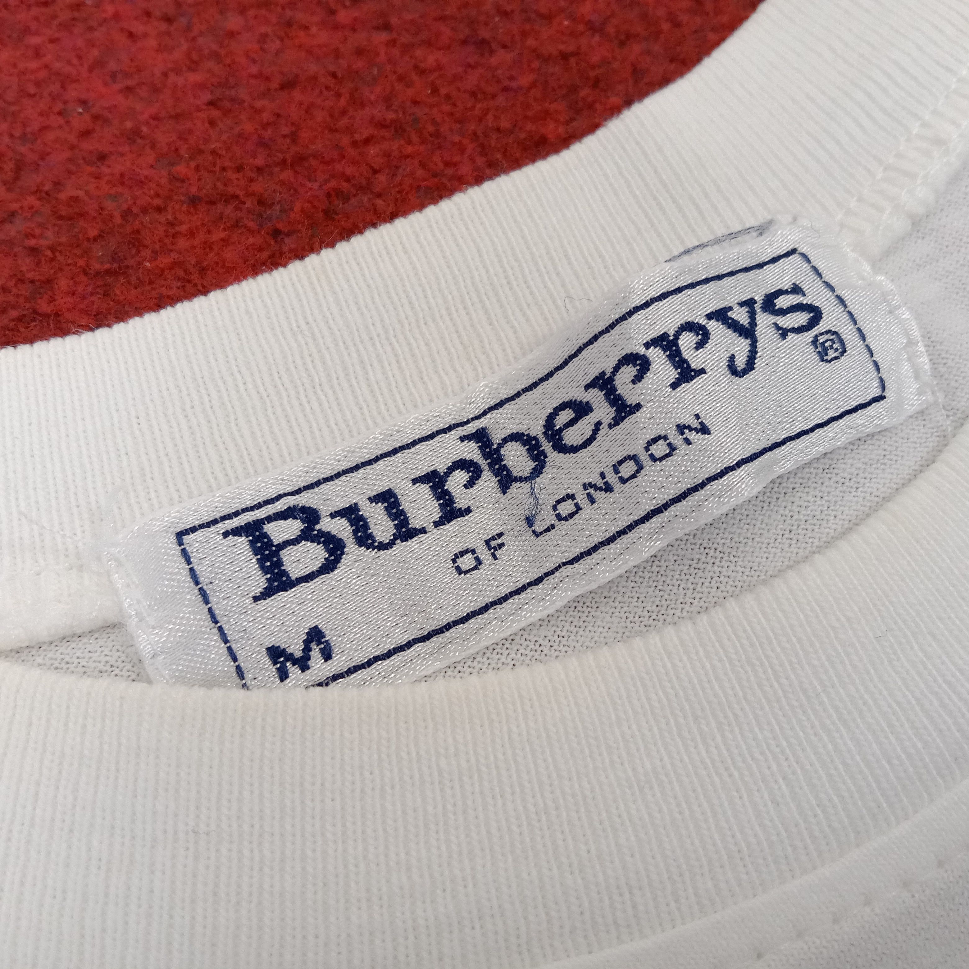 Burberry Burberrys Luxury Brand Colourful Spellout Vintage Tshirt Size US L / EU 52-54 / 3 - 5 Thumbnail