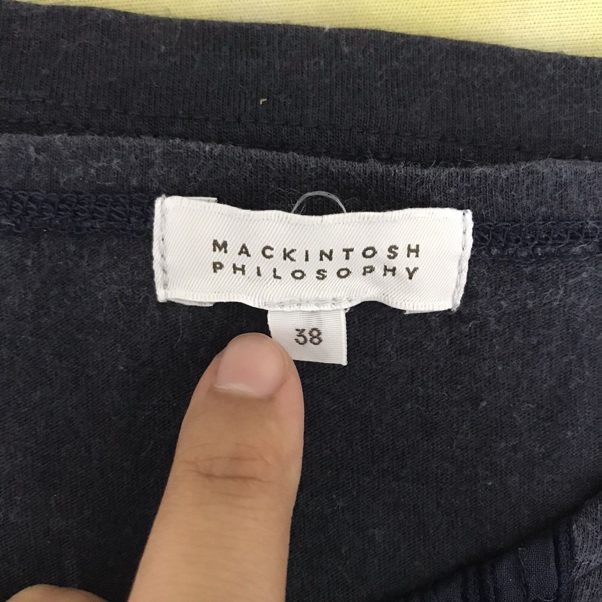 Mackintosh MACKINTOSH PHILOSOPHY Pleated Tank Sleeveless Blue T shirt Size US XS / EU 42 / 0 - 4 Thumbnail