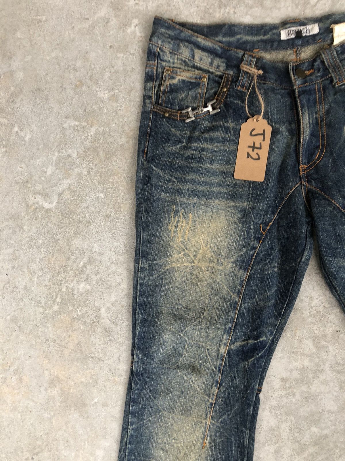 In The Attic Growth In the attic Distressed Denim punk style Size US 33 - 5 Thumbnail