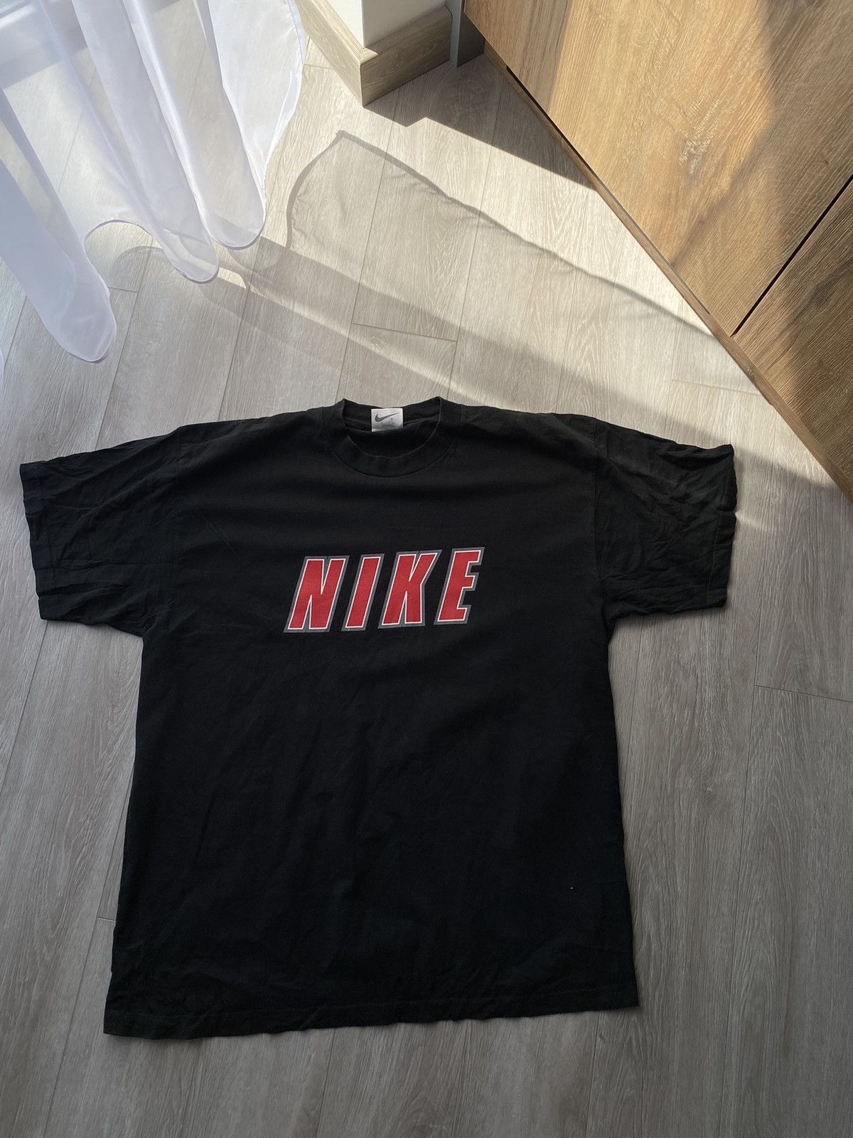 Nike × Vintage Vintage 90s Nike Abstract Swoosh Center Logo Casual Tee Y2K Size US L / EU 52-54 / 3 - 1 Thumbnail