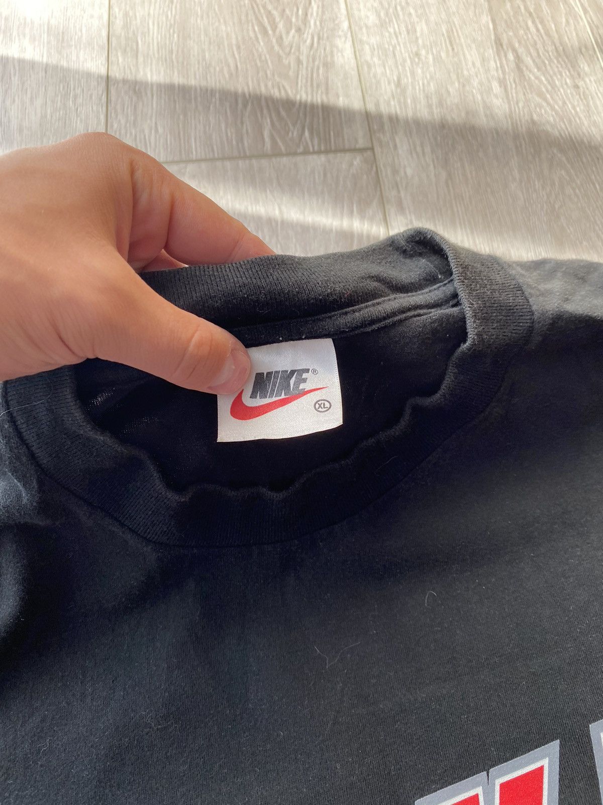 Nike × Vintage Vintage 90s Nike Abstract Swoosh Center Logo Casual Tee Y2K Size US L / EU 52-54 / 3 - 4 Thumbnail