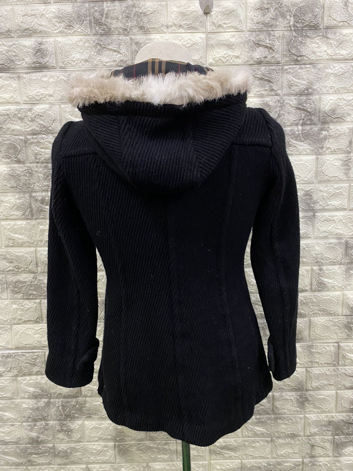 Burberry Burberry London Fur Hoodies Size XS / US 0-2 / IT 36-38 - 6 Thumbnail