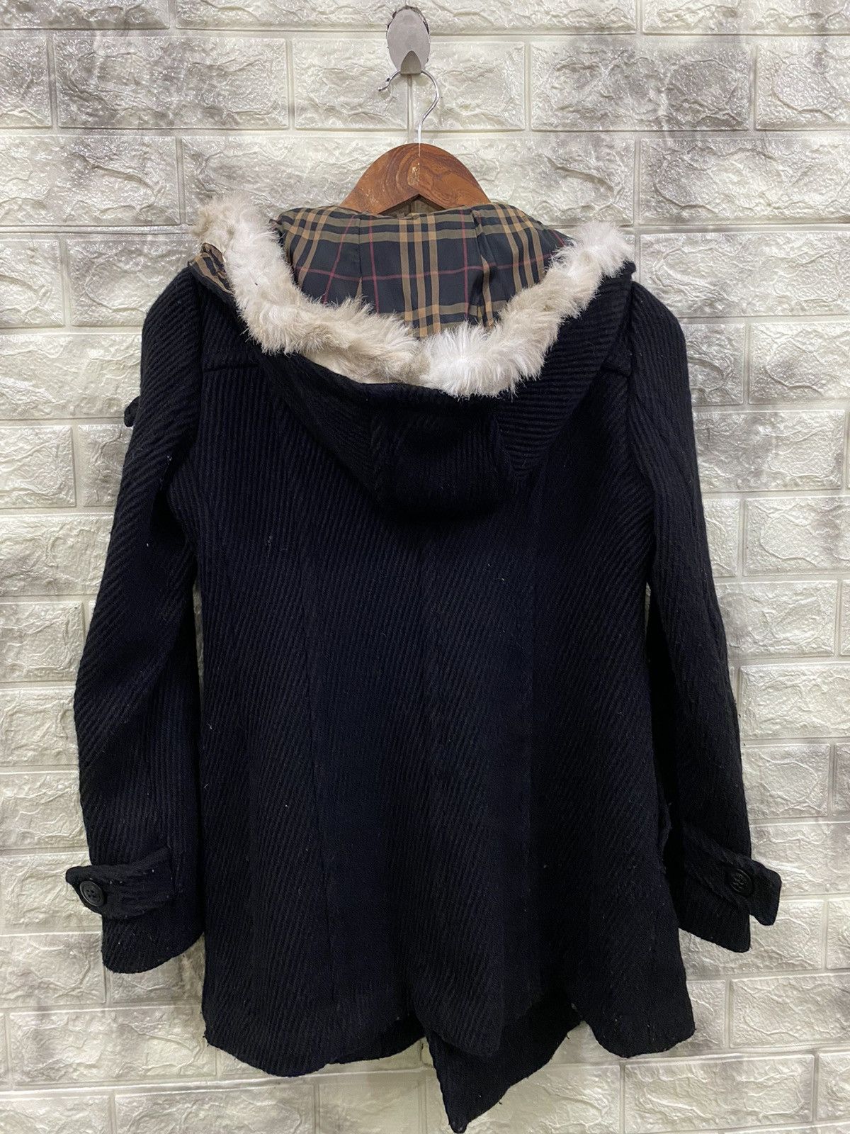 Burberry Burberry London Fur Hoodies Size XS / US 0-2 / IT 36-38 - 4 Thumbnail